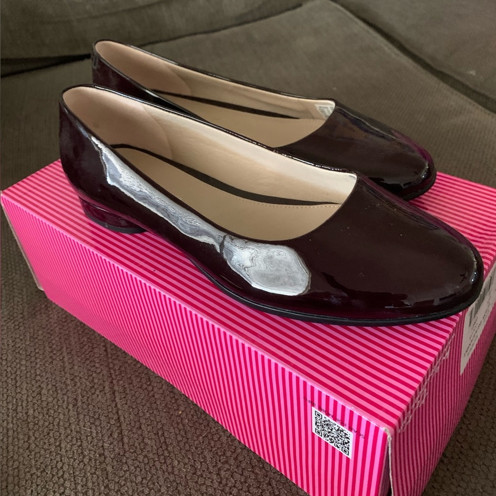 NEW Ecco Black Patent Anine Ballet Flats 38/7